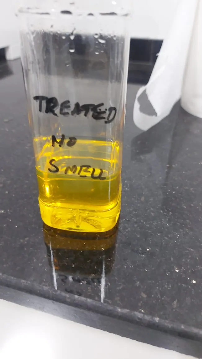 A treated sample marked by hand: treated, no smell